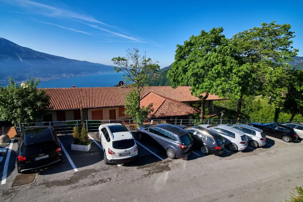 Vista panoramica parcheggio Hotel Le Balze